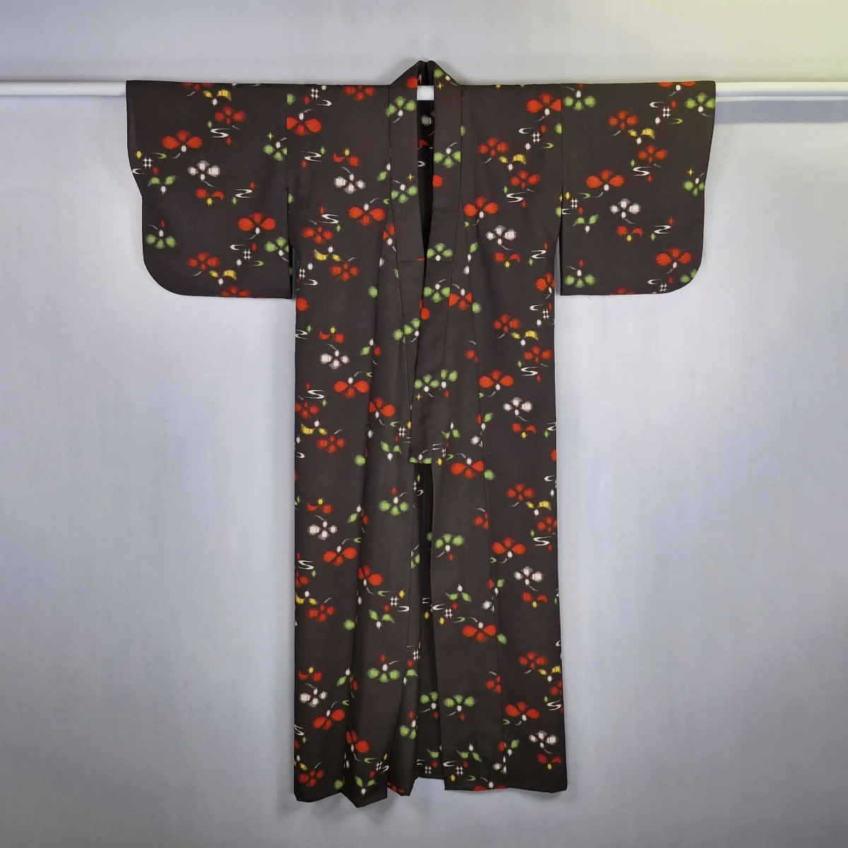 Vintage Traditional Style Kimono