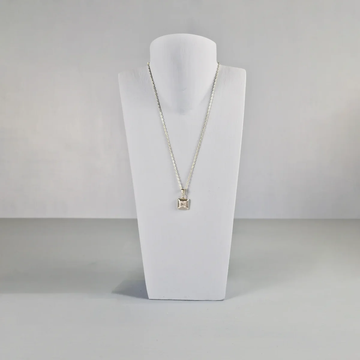 Silver Cubic Zirconia Pendant & Chain